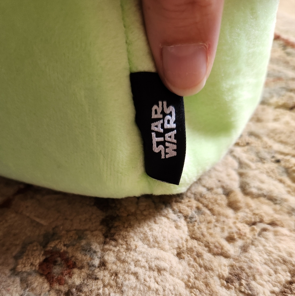 NOT FOR SALE Cat bed, Star Wars Yoda Pet Bed - Picture 5 of 7